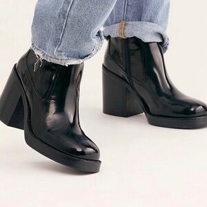 Jeffery Campbell Black Patent Chunky Heel Maxen Bootie Size 9.5